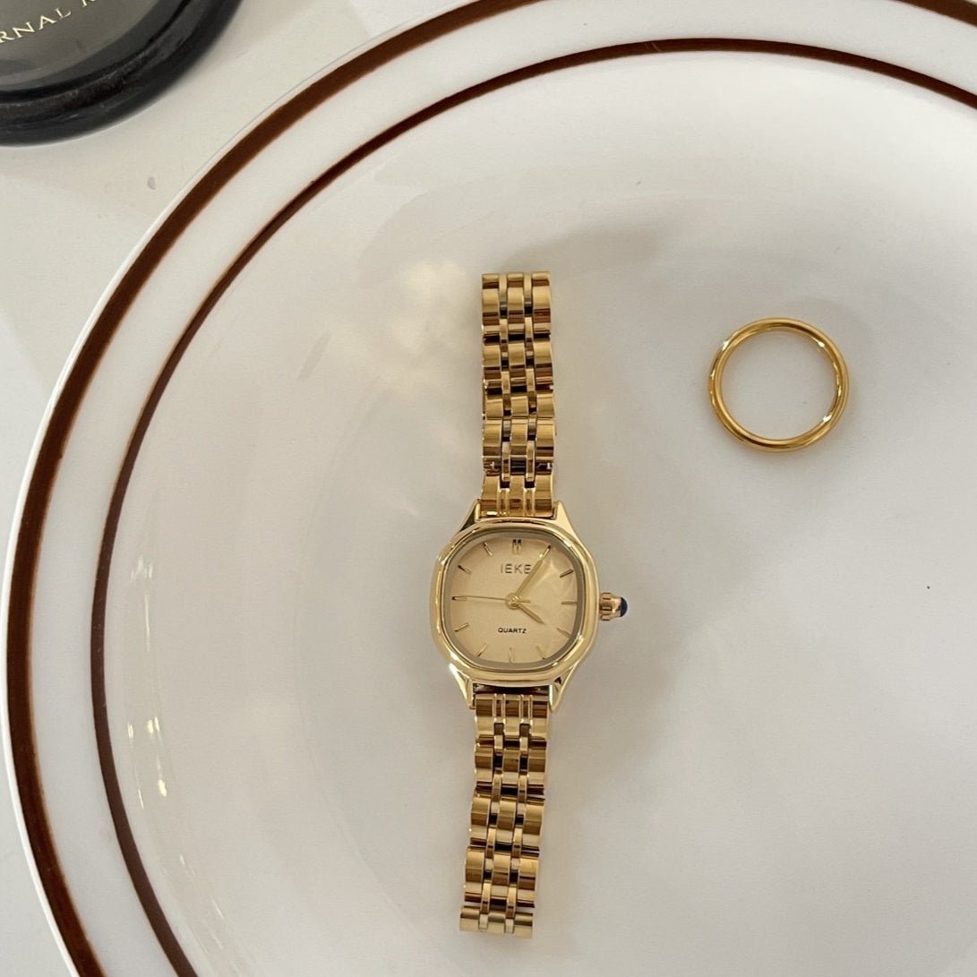 Simple Versatile Fashion Retro Summer Women's Watch - Body Bliss Essentials